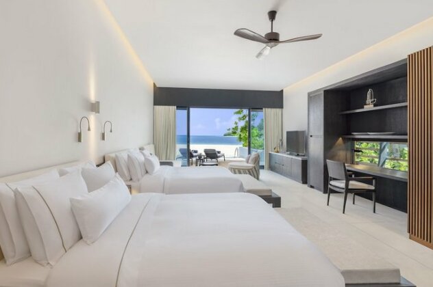 The Westin Maldives Miriandhoo Resort - Photo4