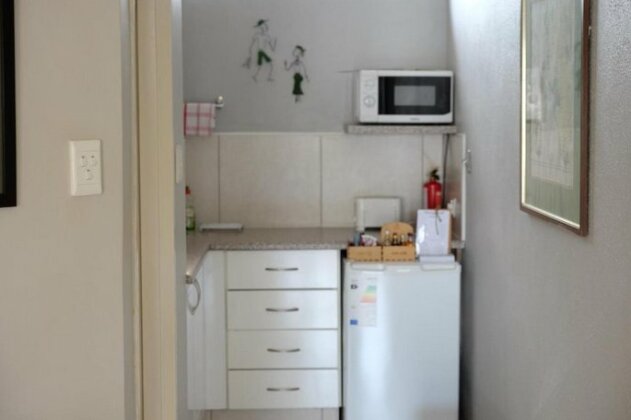 Leslie Lodge - Bed & Breakfast - Photo3