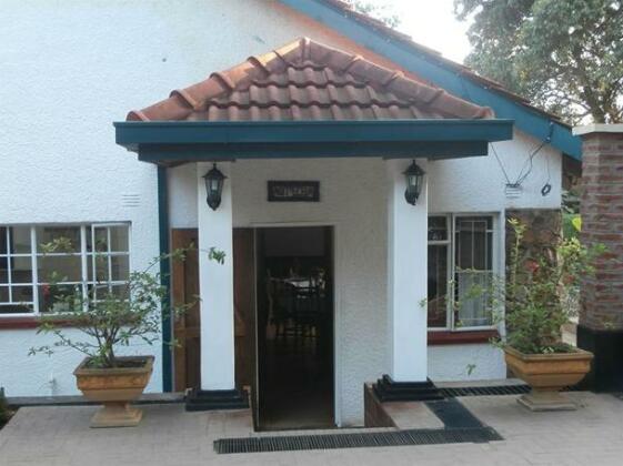 Annie's Lodge Lilongwe Area 10