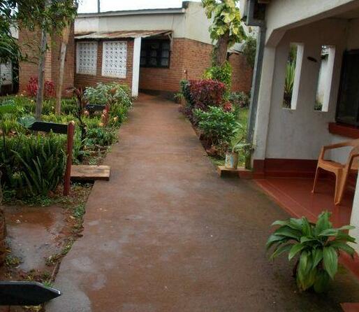 Chikumbe Motel - Photo2