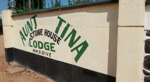 Aunt Tina Stone House Lodge