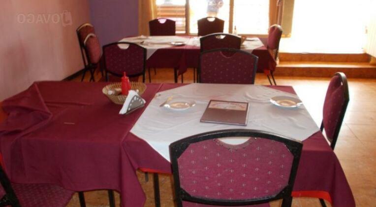 Red Chilli Lodge & Restaurant - Photo5