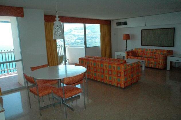 Acapulco Beach Front PentHouse 30th Floor - Photo2
