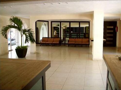 El Tropicano - Photo3