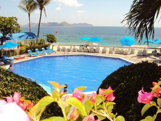 Hotel Acapulco Malibu - Photo2