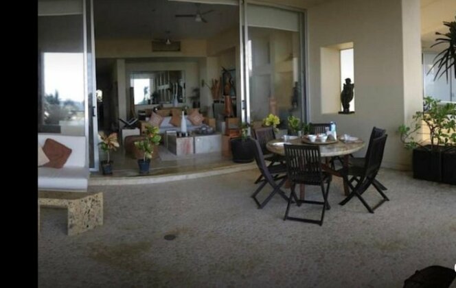 Oceanfront Apartment at Punta Diamante - Photo2