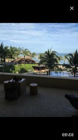 Oceanfront Apartment at Punta Diamante - Photo5