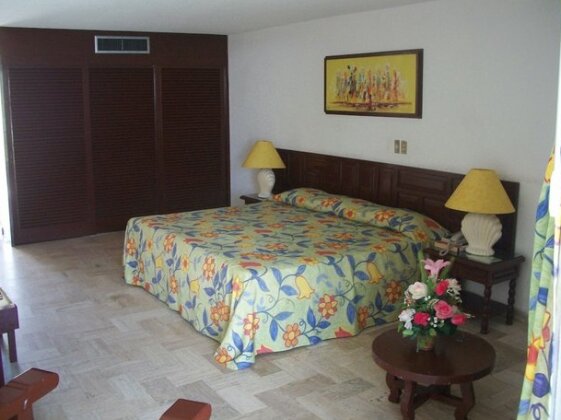 Sands Acapulco Hotel & Bungalows - Photo5