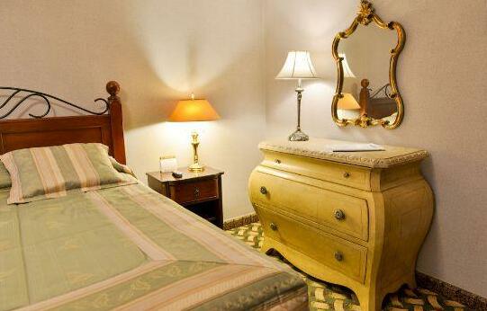 Hotel Arcos del Parque - Photo3