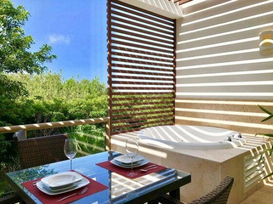2 Story Minimalist Penthouse Inside Bahia Principe Resort - Photo2