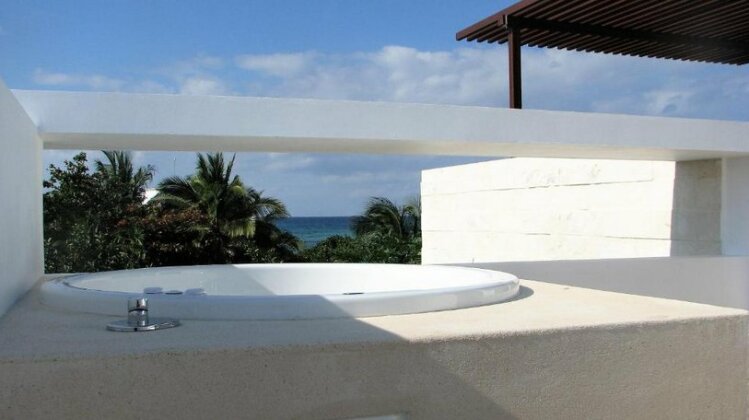 Luxurious ocean view villa by the beach - Photo2