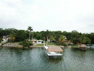 Royal Palm Bacalar Cabanas & Lagoon Club
