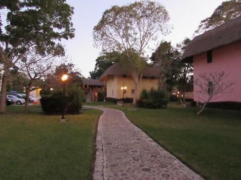 Chicanna Ecovillage Resort - Photo4
