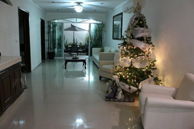 Hotel Malecon - Photo2