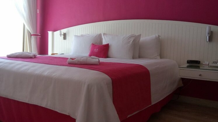 Bel Air Collection Resort and Spa Cancun - Photo5