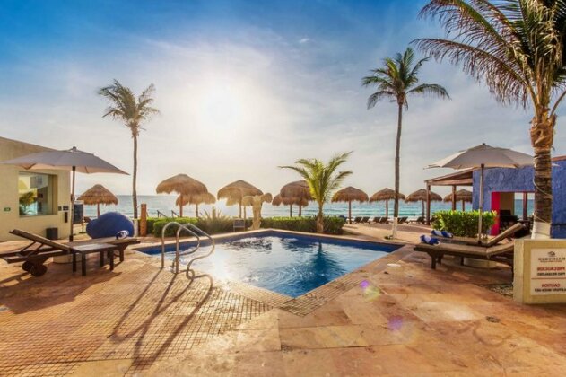 Club Regina Cancun - Photo4