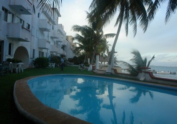 Departamento en Condominio Real Hacienda Sol Mar y playa Cancun 001