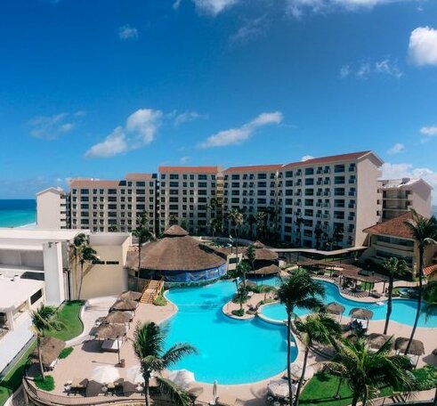 Emporio Cancun - Photo2