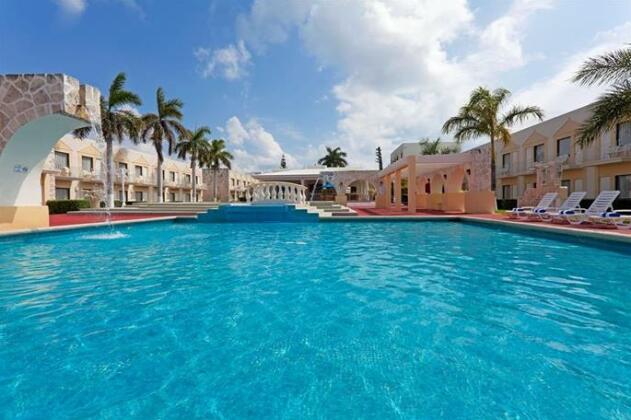 Holiday Inn Express Cancun Zona Hotelera - Photo2