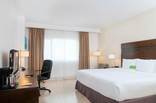 LQ Hotel by La Quinta Cancun - Photo2