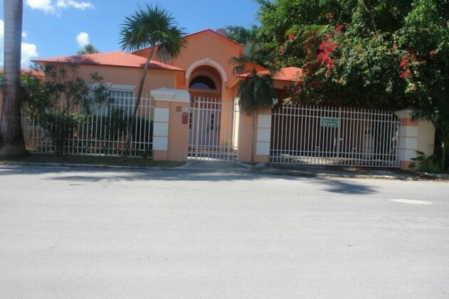Residencia Los Encantos - Photo2