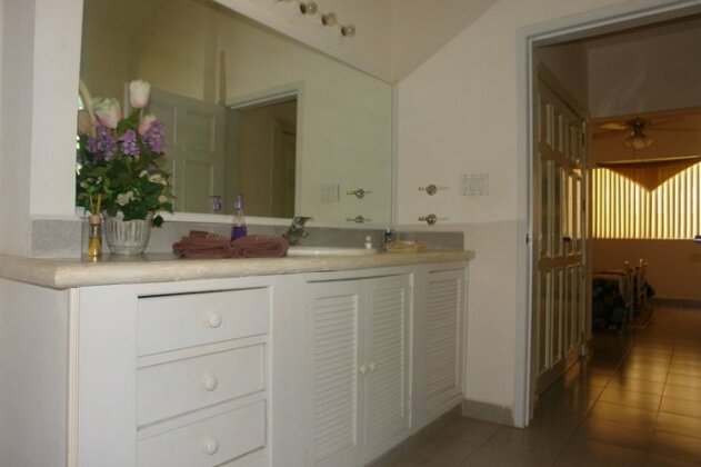 Residencia Los Encantos - Photo5