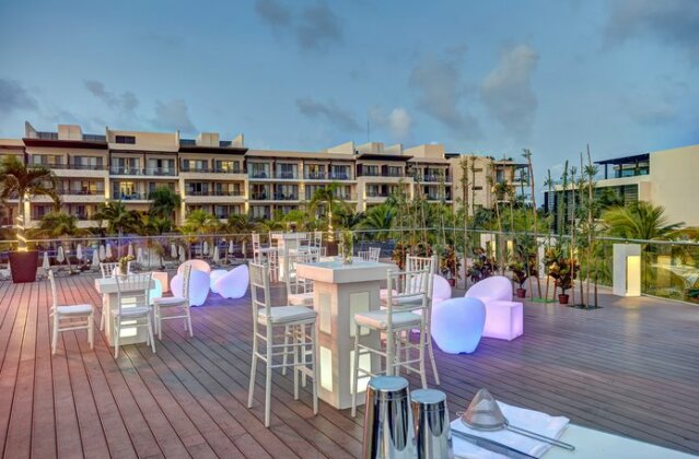 Royalton Riviera Cancun Resort & Spa - All Inclusive - Photo3