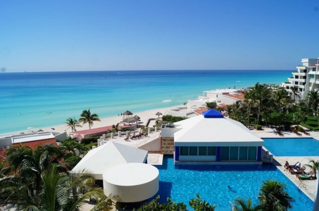 Solymar Cancun Beach Resort - Photo2