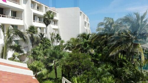 Super Cheap Hotel Zone Cancun