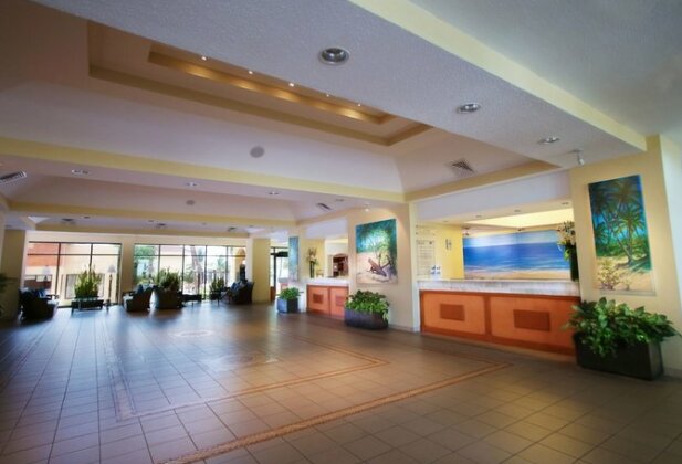 The Royal Caribbean - An All Suites Resort - Photo3