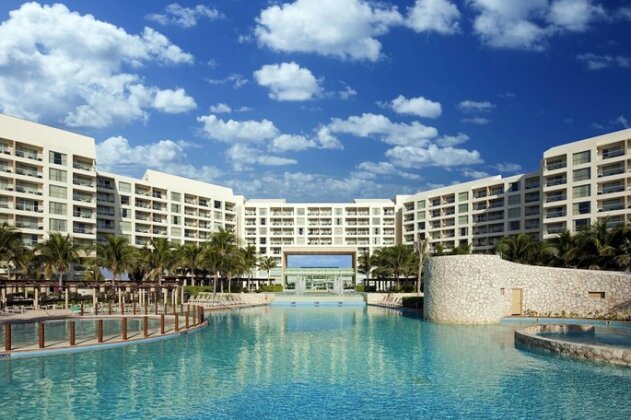 The Westin Lagunamar Ocean Resort Villas & Spa Cancun - Photo2