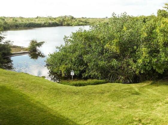 Hotel Laguna Encantada - Photo4