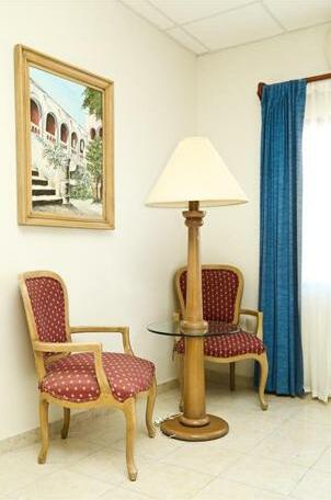 Hotel & Suites Arges - Photo3