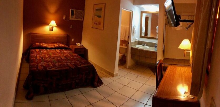 Hotel Posadas Del Ryal - Photo4