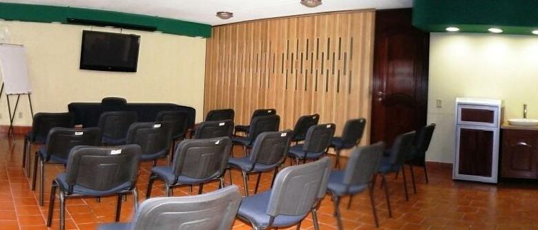 Parque Inn Hotel & Suites - Photo5