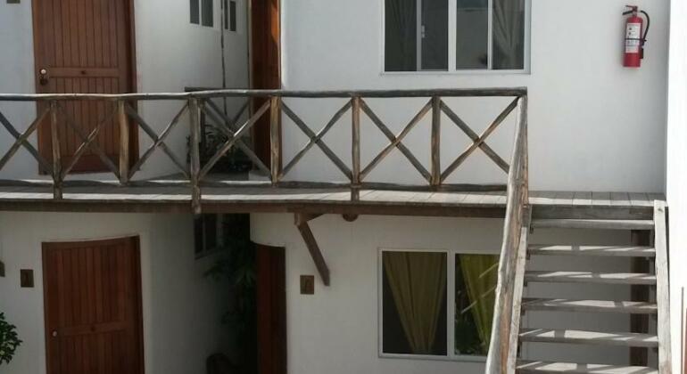 Hostal Jardin Mahahual - Photo2