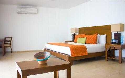 Koox Hotel Quinto Sole - Photo3