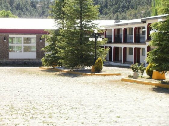 Hotel Cascada Inn - Photo2