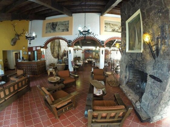 Hotel Parador Santa Cruz - Photo2
