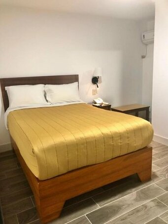 Hotel Santa Fe Express
