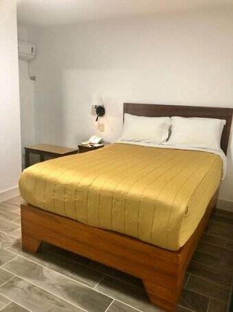 Hotel Santa Fe Express