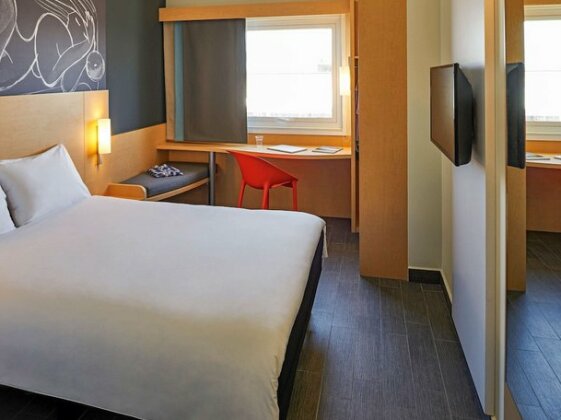 Ibis Culiacan - Photo4