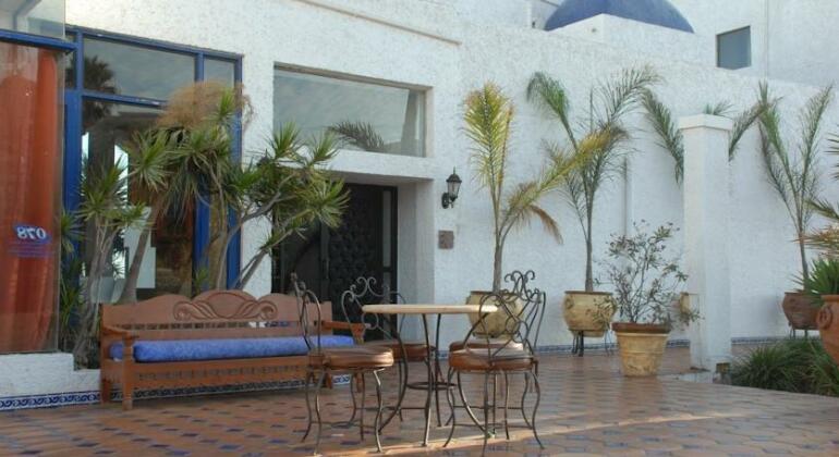 Las Rocas Resort & Spa - Photo4