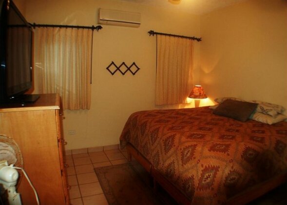Pescadero Palace - Photo5