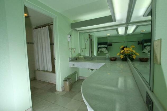 Estero Beach Hotel & Resort - Photo3