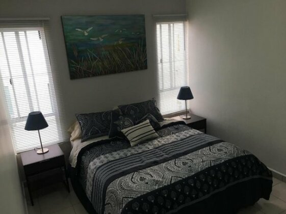 Fantastic & Cozy 1 Condo Close to the Beach - Photo2