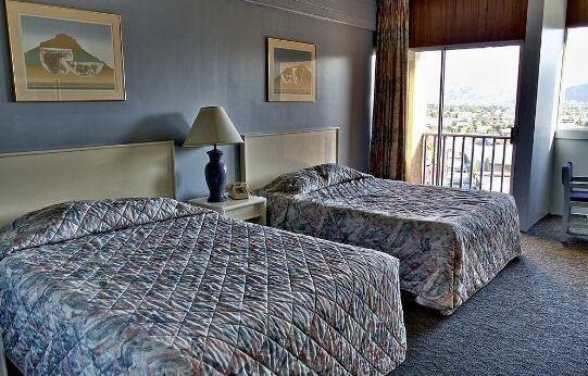 Hotel Villa Marina Ensenada - Photo4