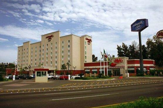 Hampton Inn by Hilton Guadalajara-Aeropuerto - Photo2