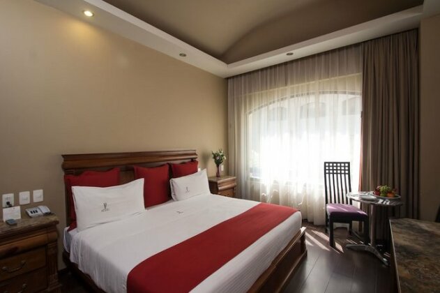 Hotel Celta Guadalajara - Photo4