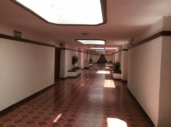 Hotel 12 Reales - Photo2